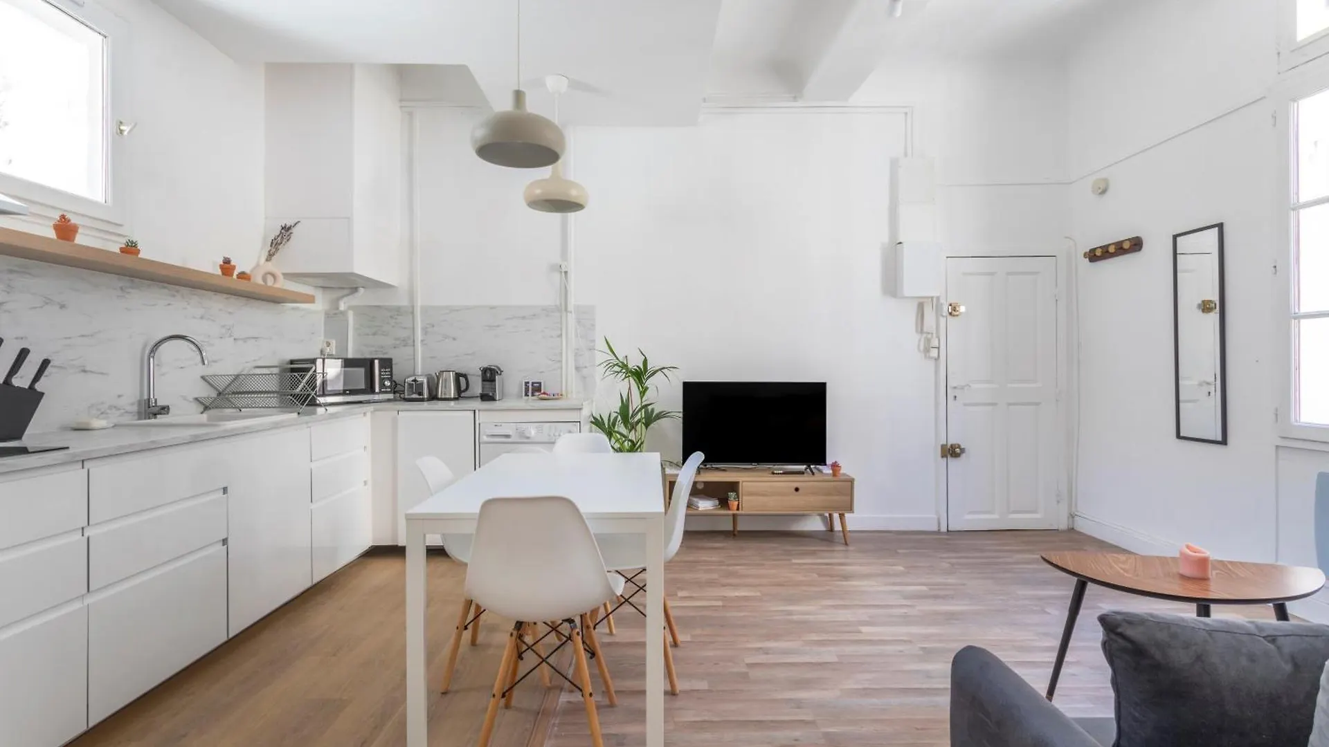 Apartment Charmant T2, Centre Ville, Lumineux Aix-en-Provence