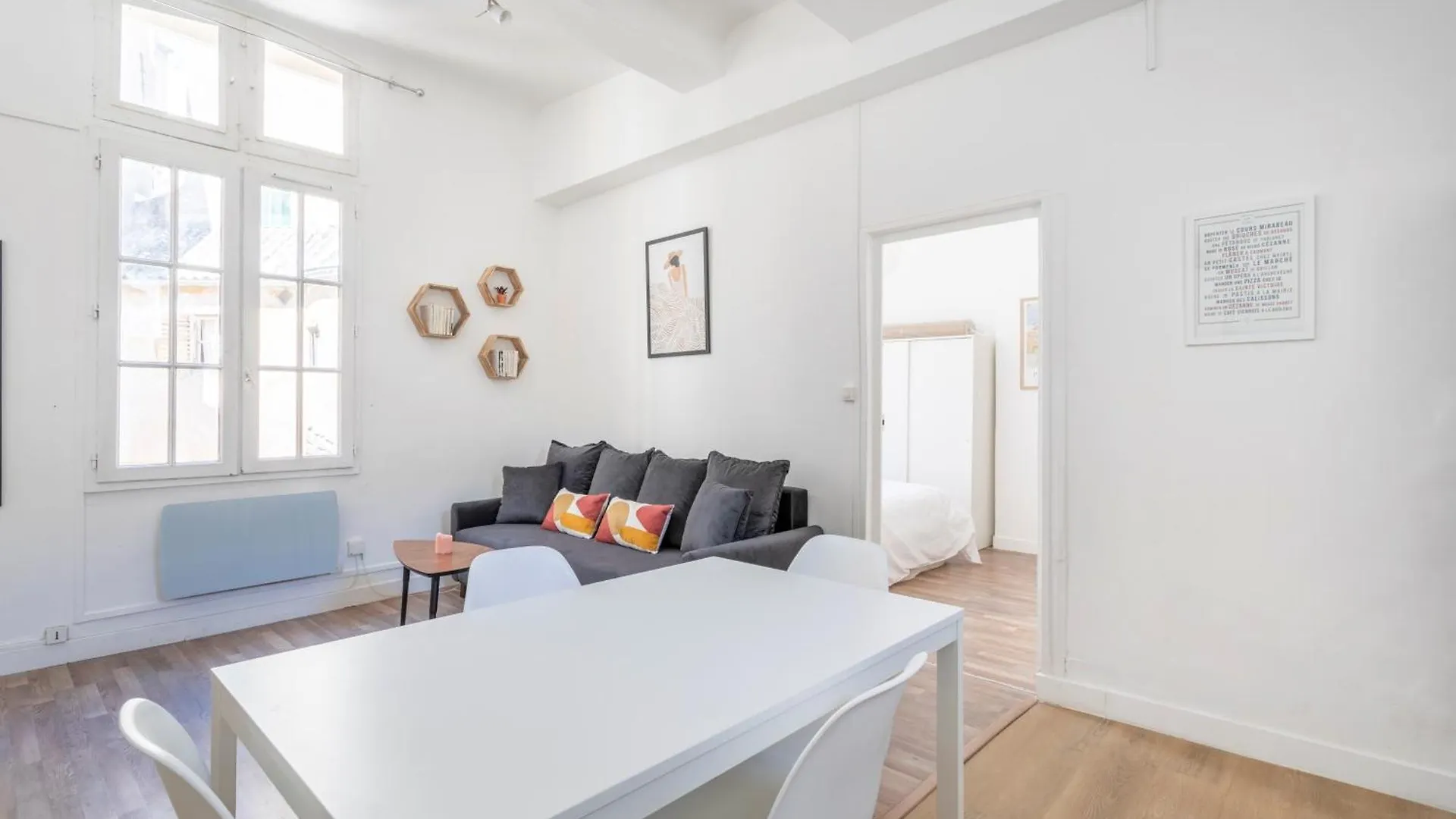 Apartment Charmant T2, Centre Ville, Lumineux Aix-en-Provence France